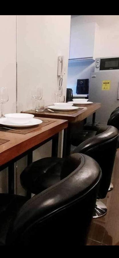 Апартаменти Air Luxury Makati Cbd With Balcony Маніла Екстер'єр фото